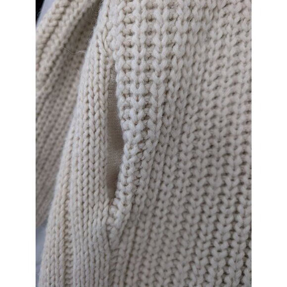 Kimchi Blue Chunky Cable Knit Cream Long Cardigan Sweater Pockets Womens Size M - Picture 3 of 8